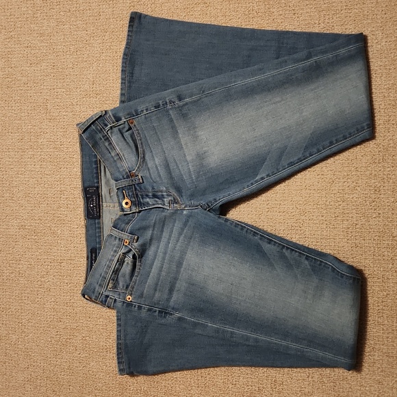Lucky Brand Low-rise Boot Cut Jeans - Picture 2 of 3